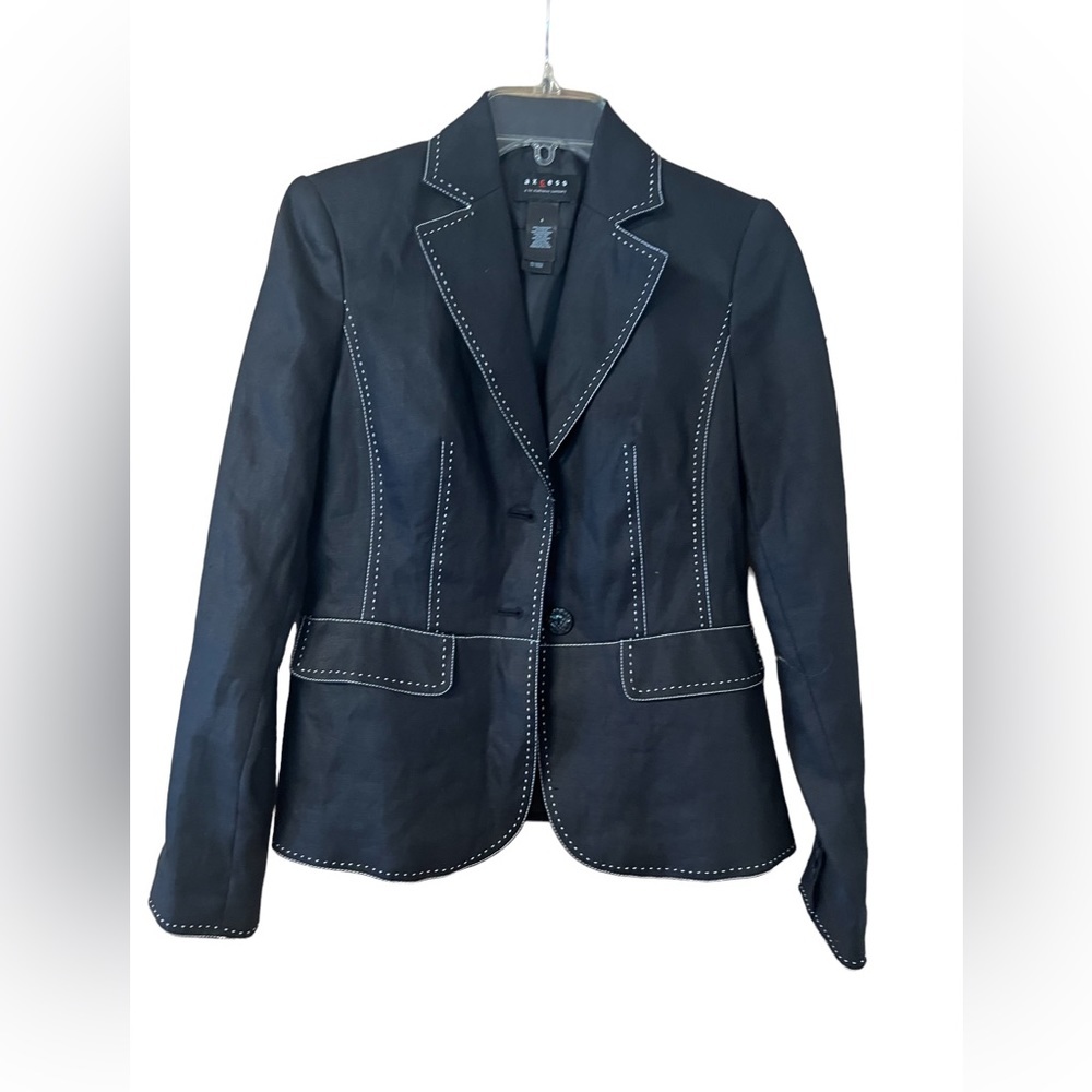 AXCESS - Women waist  jacket Size 4